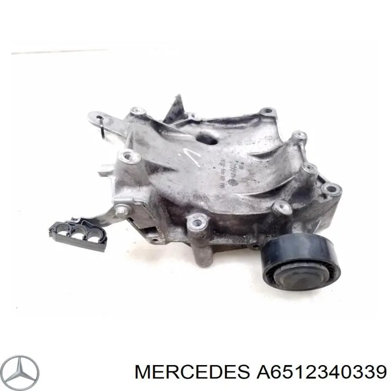 Кронштейн компрессора кондиционера Mercedes A6512340339