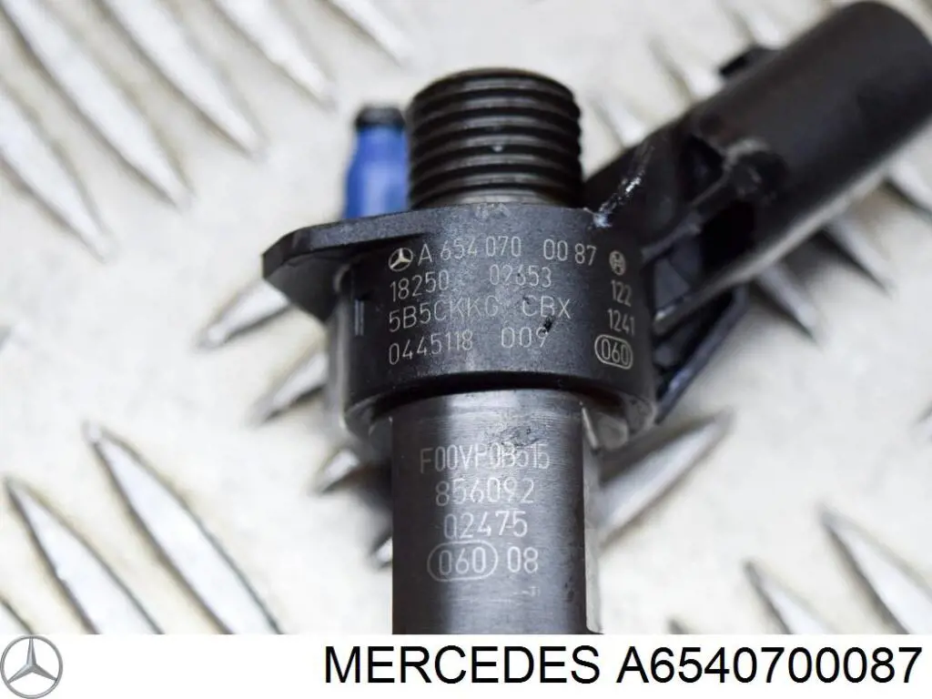 Топливные форсунки A6540700087 Mercedes