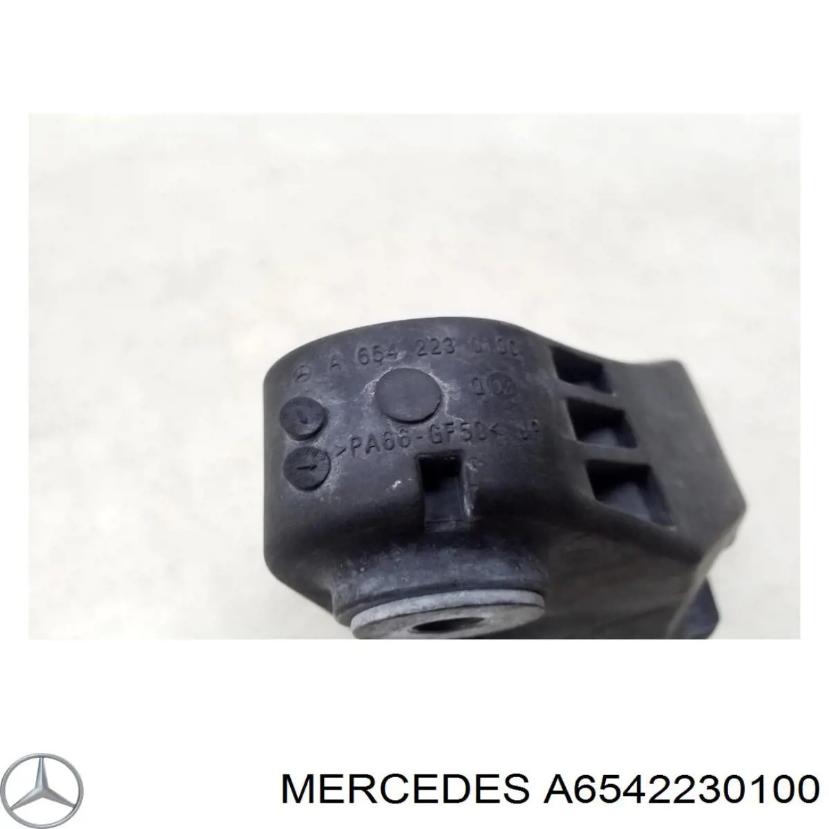 Купить A6542230100 Mercedes Кронштейн подушки (опоры) двигателя правой