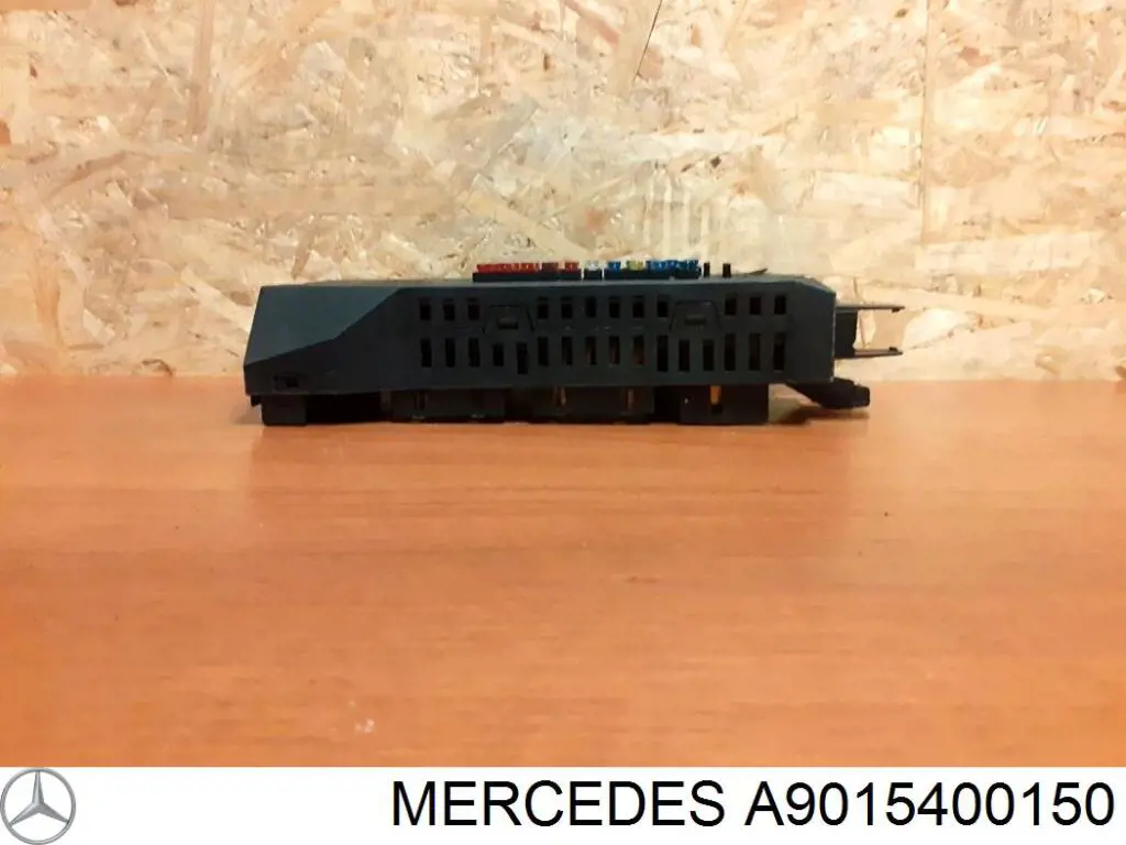  Блок предохранителей Mercedes Sprinter 