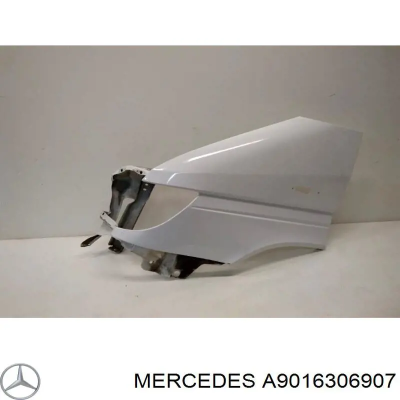 Крыло переднее левое A9016306907 Mercedes