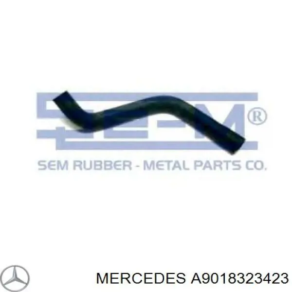 Шланг (патрубок) водяного насоса приемный A9018323423 Mercedes