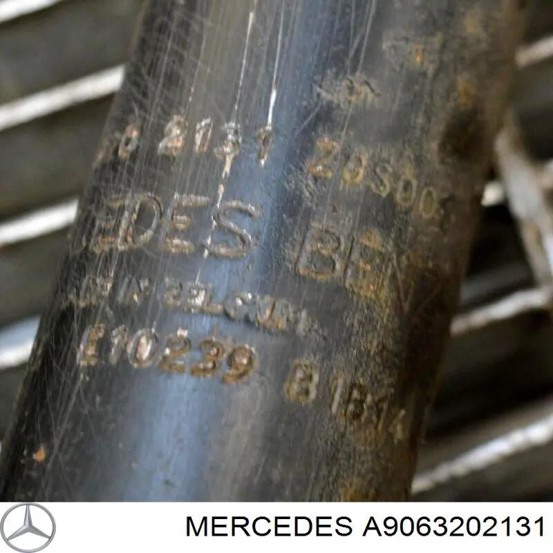 Стойка амортизатора задняя Mercedes A9063201931 цена, от 22.86 USD