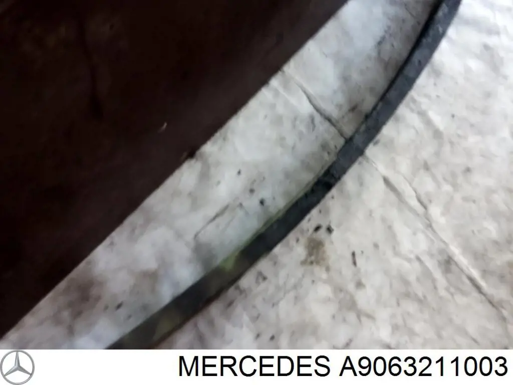 Рессора передняя Mercedes A9063211003