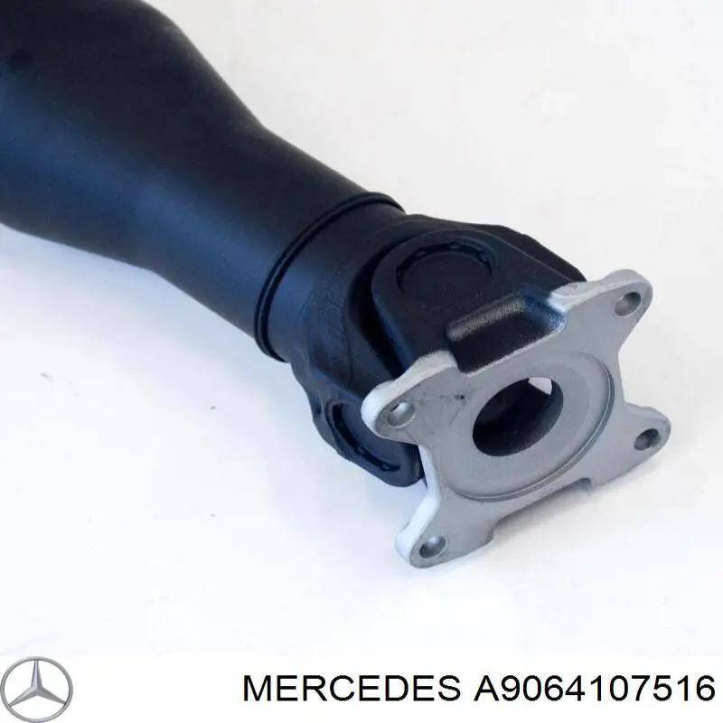 A9064107516 Mercedes junta universal traseira montada