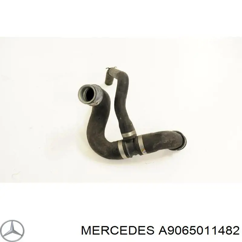 A9065011482 Mercedes mangueira (cano derivado inferior do radiador de esfriamento)