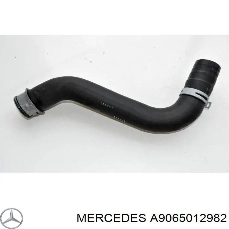 A9065012982 Mercedes mangueira (cano derivado do radiador de esfriamento superior)