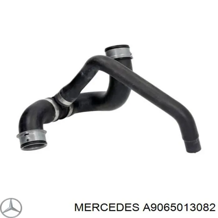 A9065013082 Mercedes mangueira (cano derivado inferior do radiador de esfriamento)