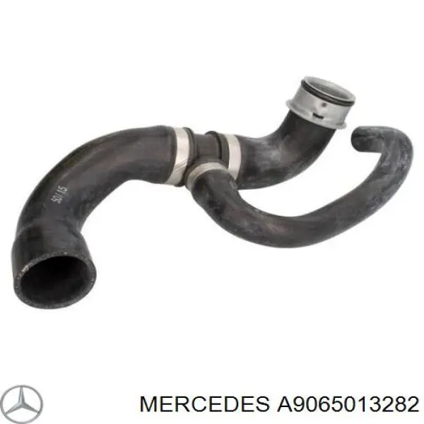 A9065013282 Mercedes шланг (патрубок радиатора охлаждения нижний)