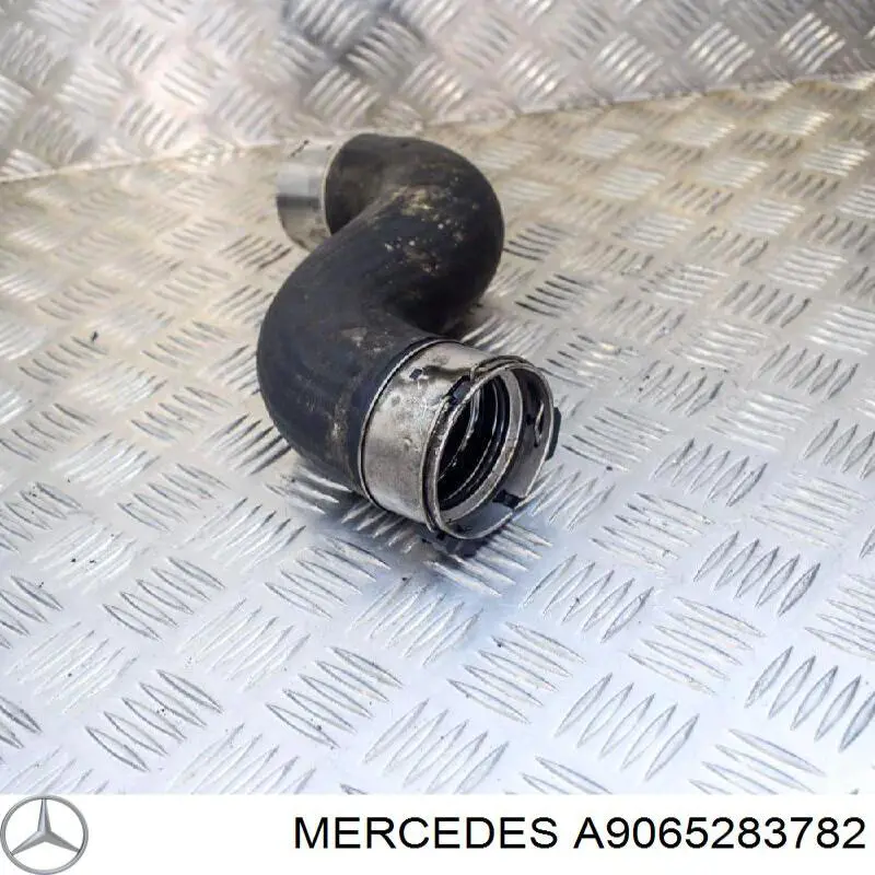 Купить A9065283782 Mercedes Патрубок интеркулера