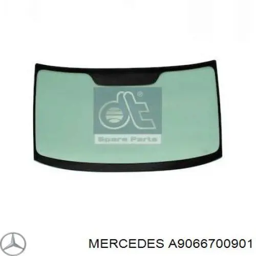 Стекло лобовое  Mercedes A9066700901