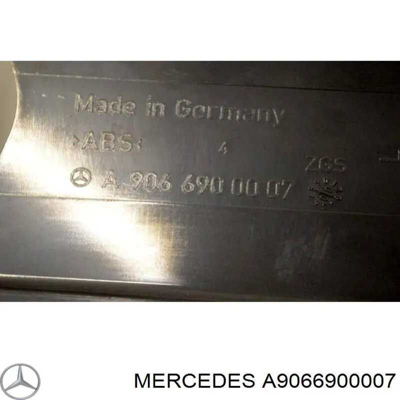 A9066900007 Mercedes накладка ремня безопасности (l mb sprinter w906)