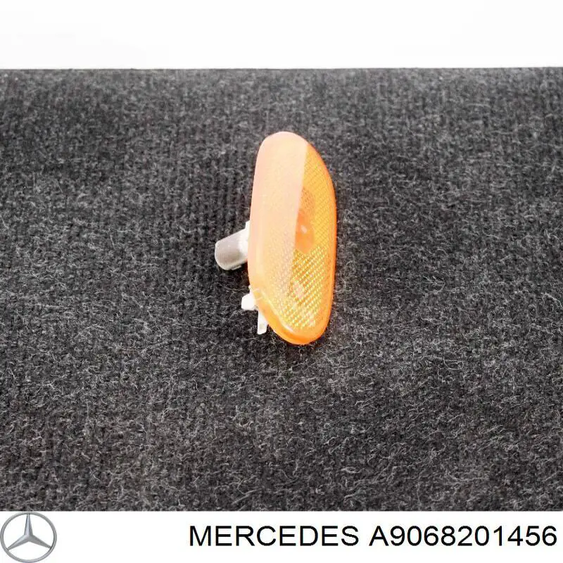 Габарит боковой (фургон) 9109067700 Mercedes