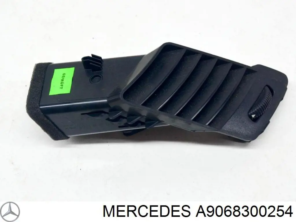 A9068300254 Mercedes Решетка воздуховода левая