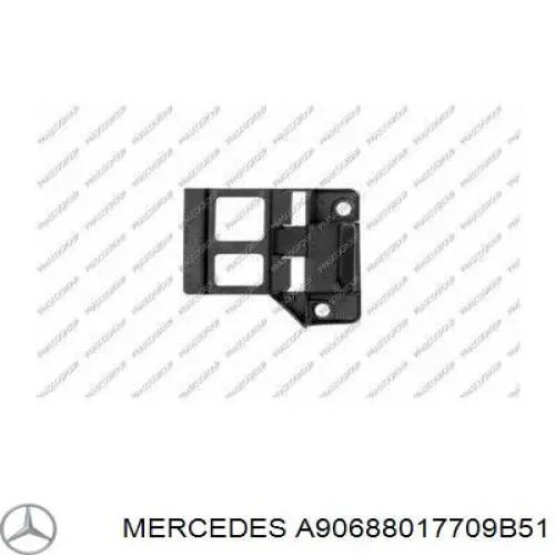 A90688017709B51 Mercedes передний бампер