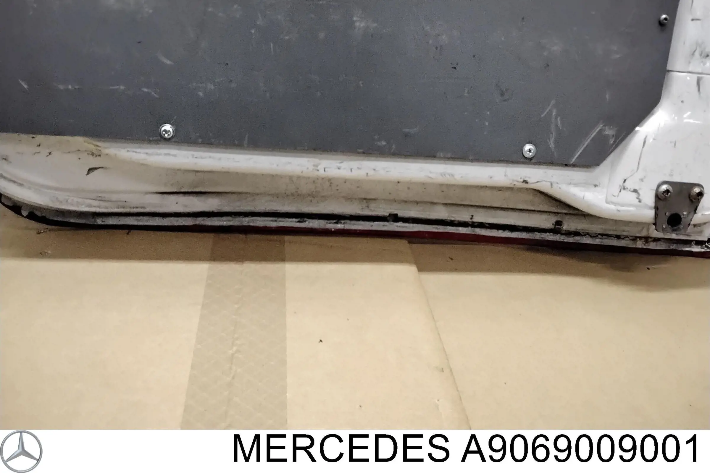 A9069009001 Mercedes 