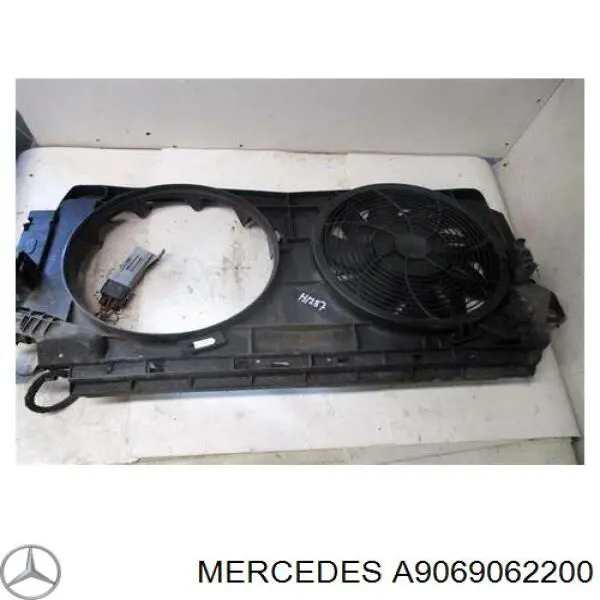Вентилятор (крыльчатка) радиатора охлаждения Mercedes A9069062200