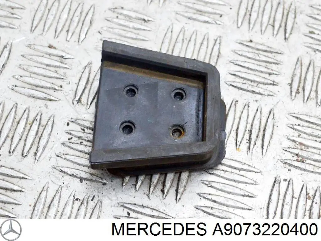 Soporte del muelle delantero A9073220400 Mercedes