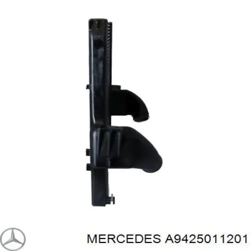 Интеркулер A9425010701 Mercedes