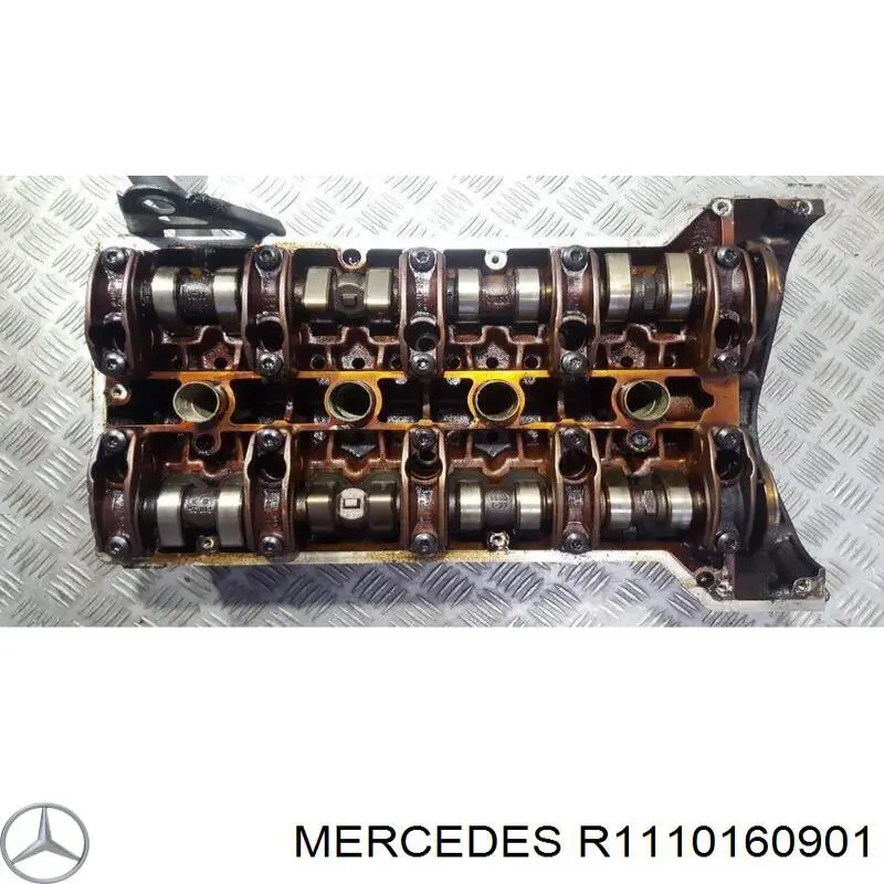 Головка блока цилиндров R1110160901 Mercedes