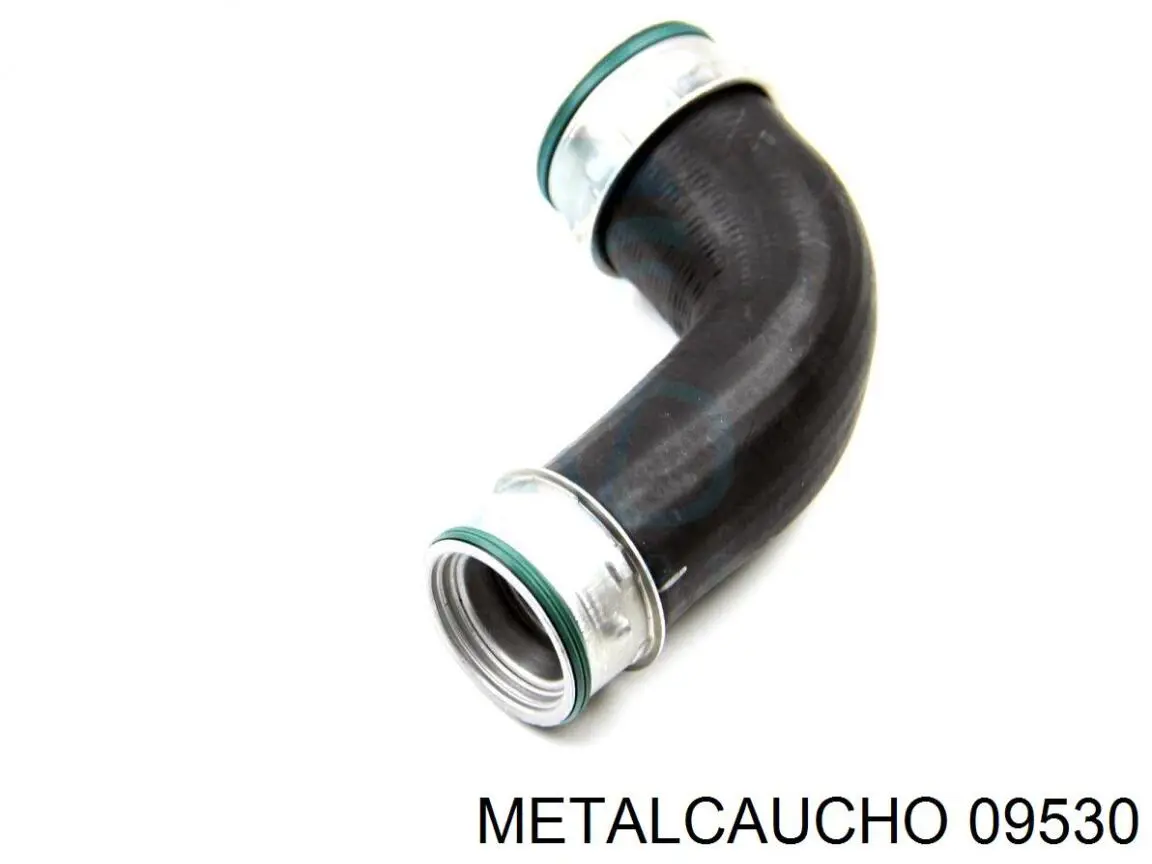 09530 Metalcaucho патрубок воздушный, выход из турбины/компрессора (наддув)