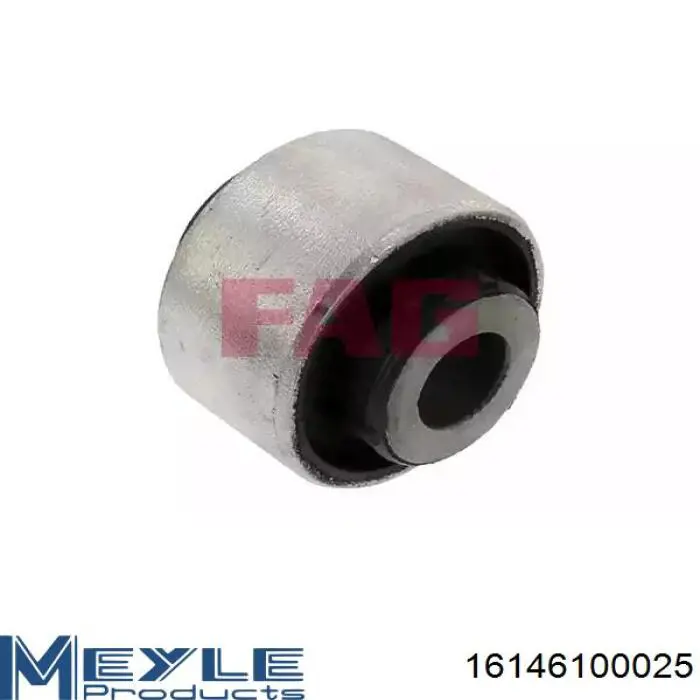 Сайлентблок переднего нижнего рычага RTS 1700566