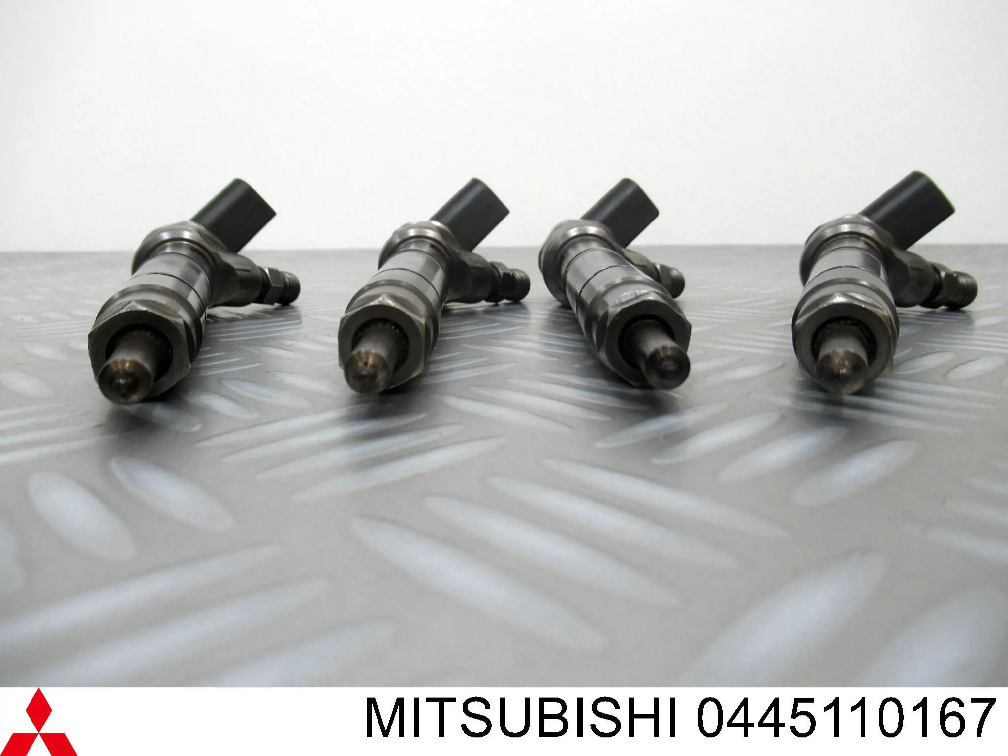 0445110167 Mitsubishi Топливные форсунки