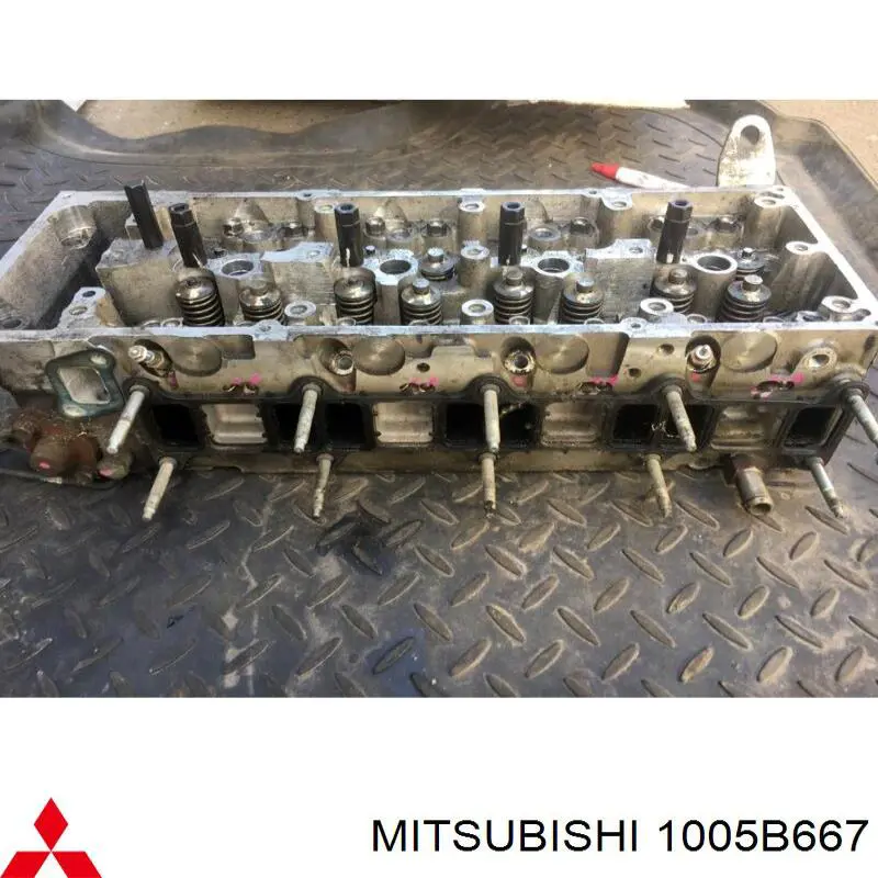 Купить 1005B667 Mitsubishi ГБЦ  двигателя