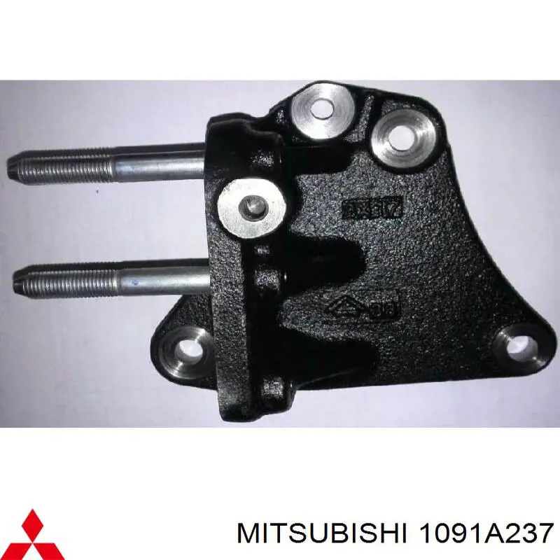 Кронштейн подушки (опоры) двигателя правой Mitsubishi 1091A237 цена, от 26.61 USD