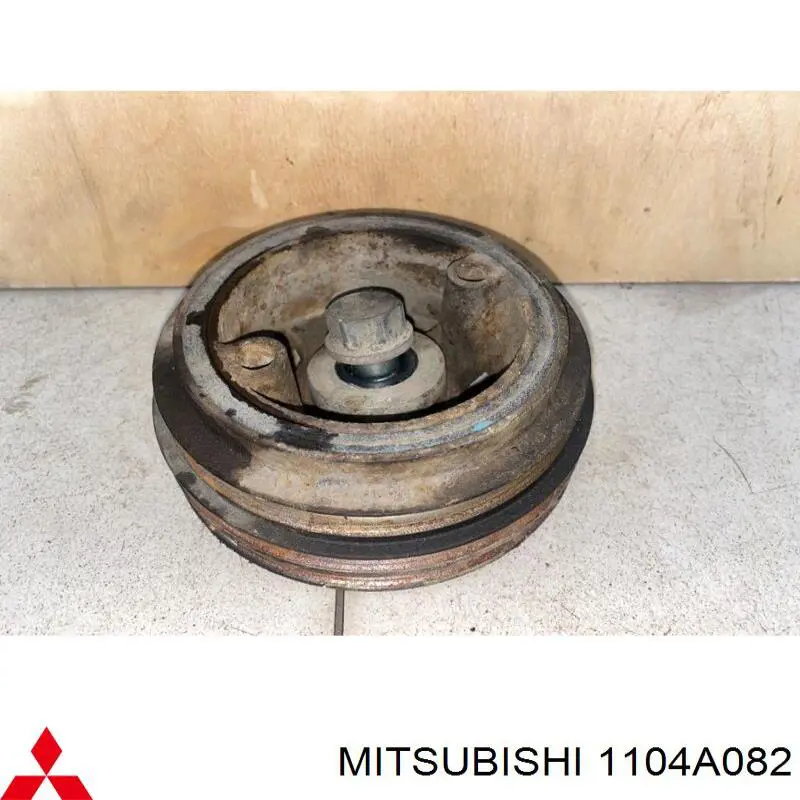 1104A082 Mitsubishi Шкив коленчатого вала