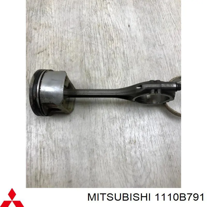 1110B791 Mitsubishi pistão com passador sem anéis, std