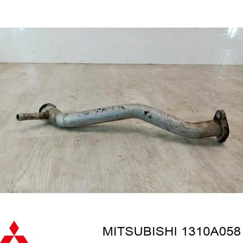 1310A058 Mitsubishi шланг (патрубок системы охлаждения)
