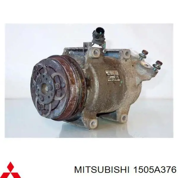 Патрубок воздушный выход воздушного фильтра Mitsubishi 1505A376