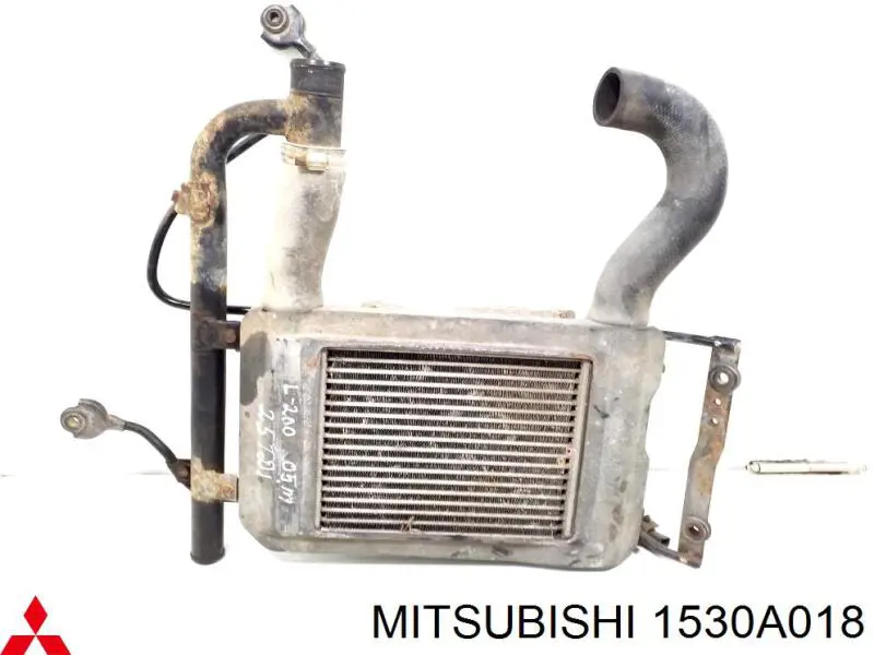 Радиатор интеркуллера на Mitsubishi Pajero SPORT 