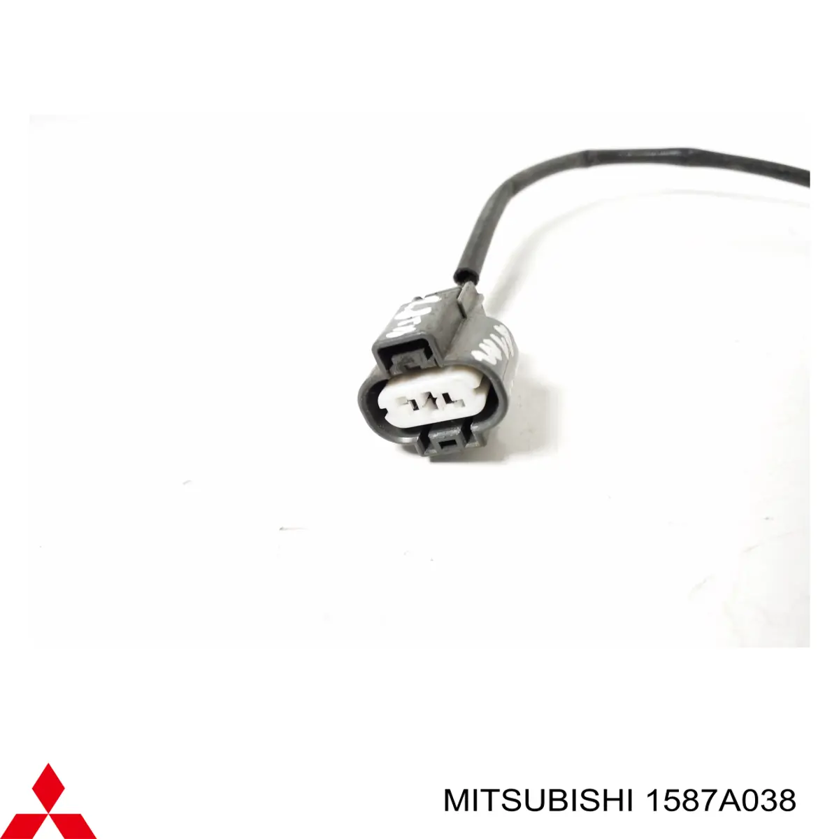 1587A038 Mitsubishi 