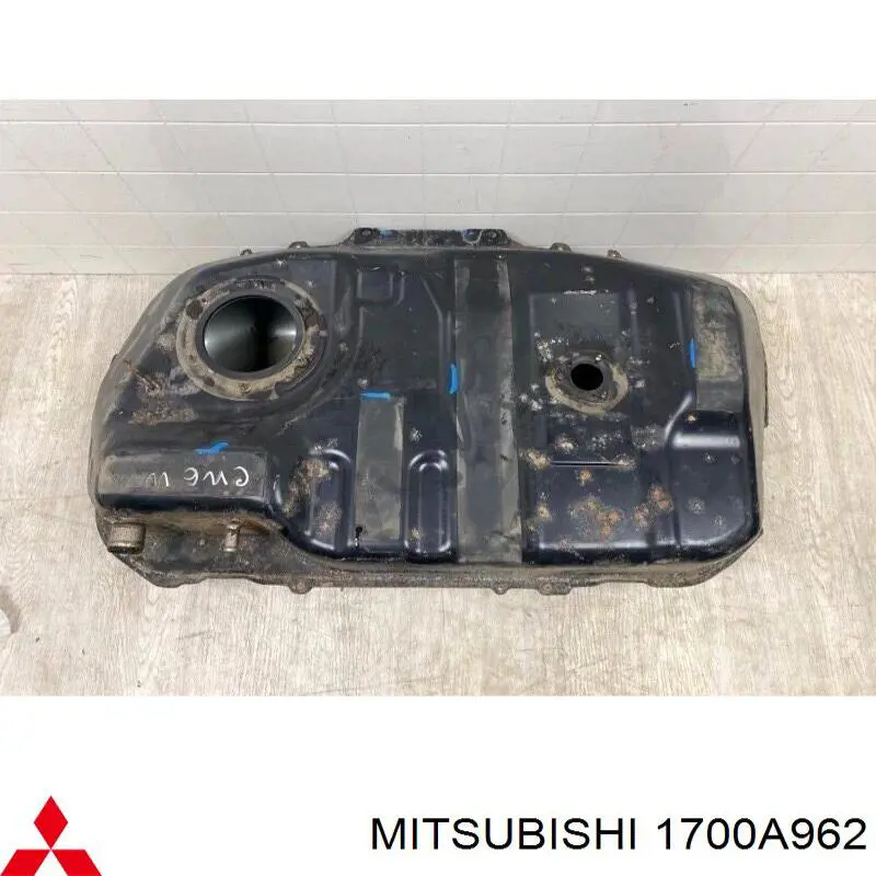 Бензобак Q3730062 Q-fix