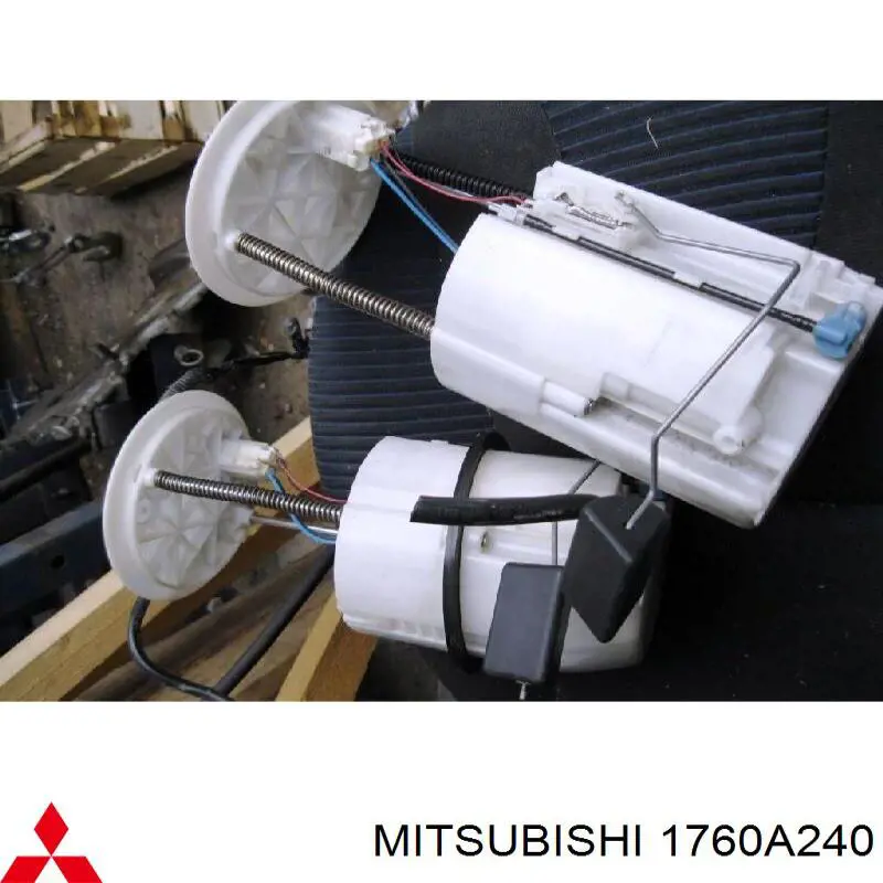 Модуль топливного насоса с датчиком уровня топлива на Mitsubishi Outlander XL 