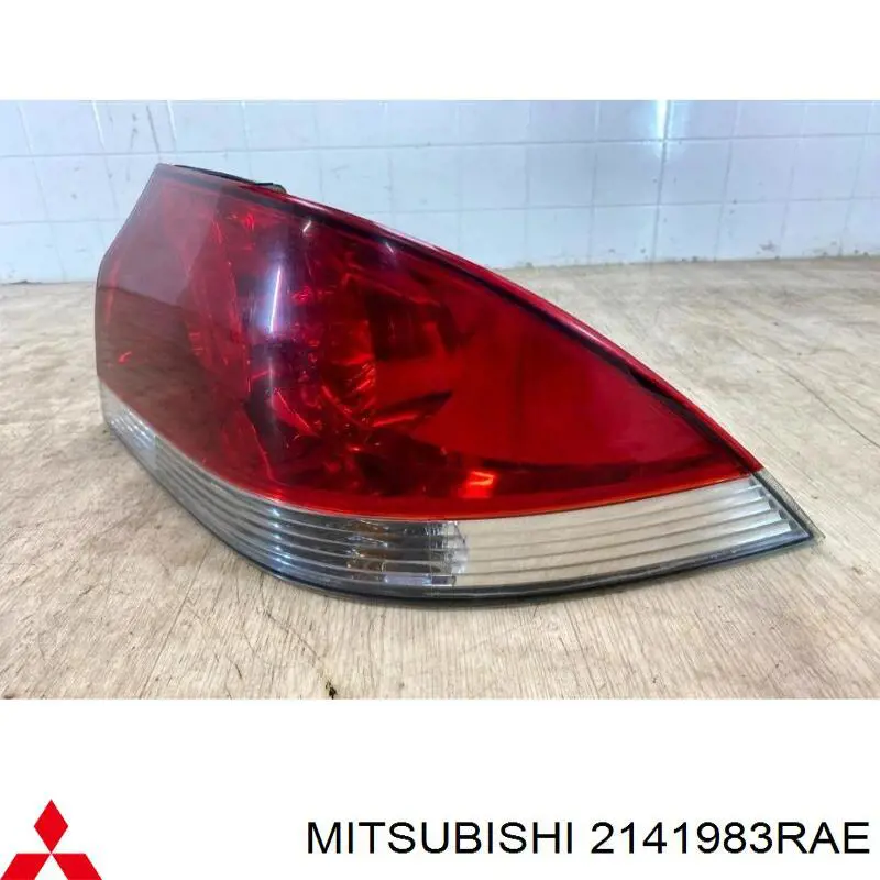 Фонарь задний правый Mitsubishi Lancer IX седан (CSA) (2003 - 2008) цена, от 46.74 USD