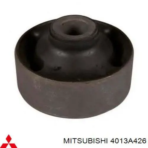 4013A426 Mitsubishi bloco silencioso dianteiro do braço oscilante inferior