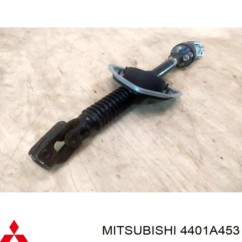 Рулевой кардан верхний Mitsubishi 4401A453 цена, от 135.44 USD