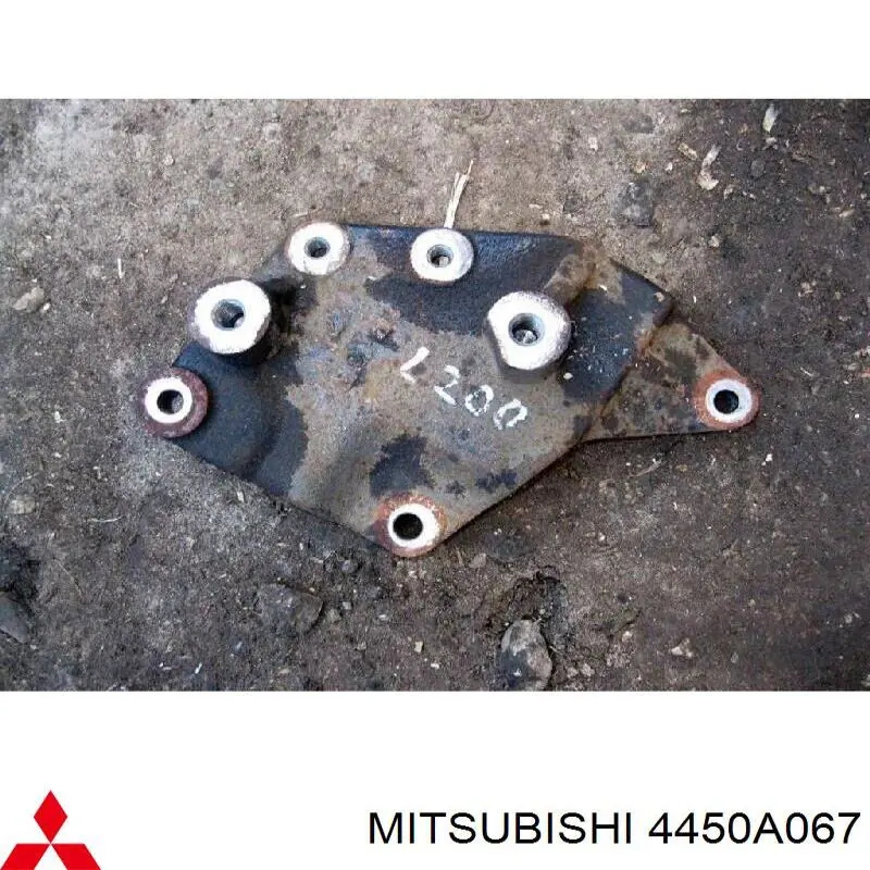 4450A067 Mitsubishi 