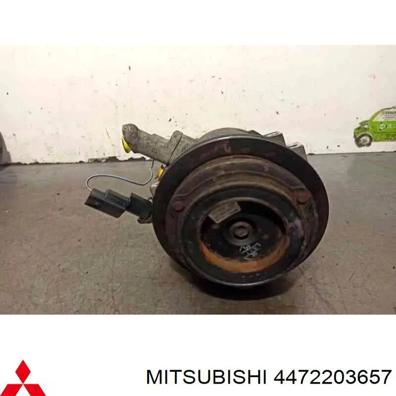 Компрессор кондиционера 4472203657 Mitsubishi