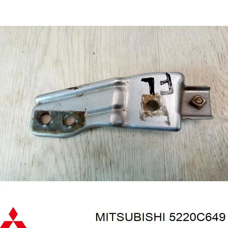Кронштейн крепления крыла переднего левого передний Mitsubishi 5220C649 цена, от 8.63 USD