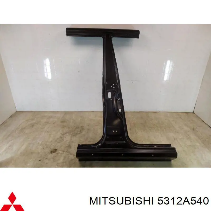 Montante central direito de carroçaria para Mitsubishi Pajero (V90)