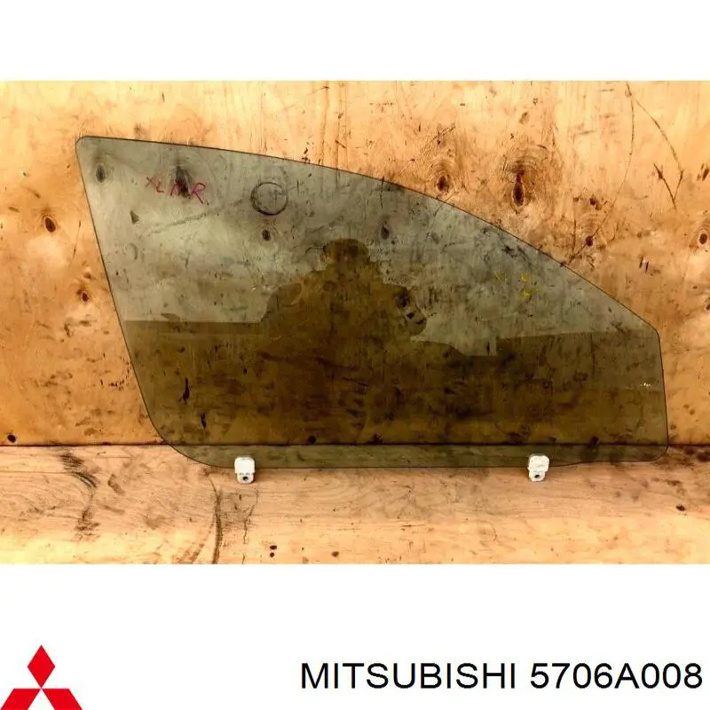 Купить 5706A008 Mitsubishi Стекло двери передней правой