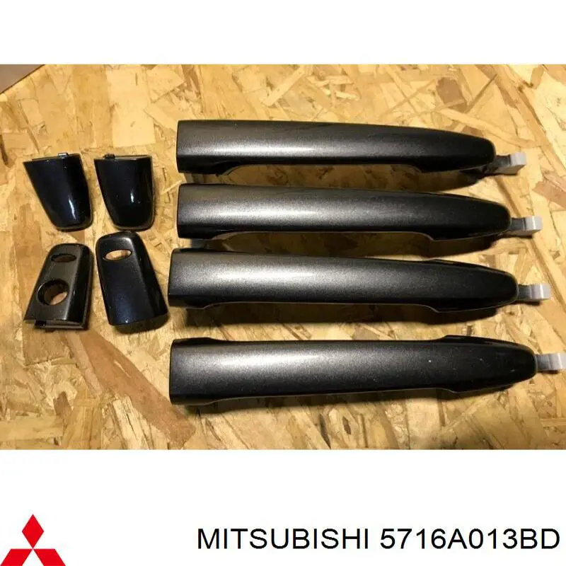 Maçaneta externa esquerda da porta traseira para Mitsubishi ASX (GA)