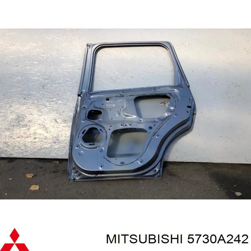 Дверь пассажирская задняя правая Mitsubishi 5730A242 цена, от 114.02 USD