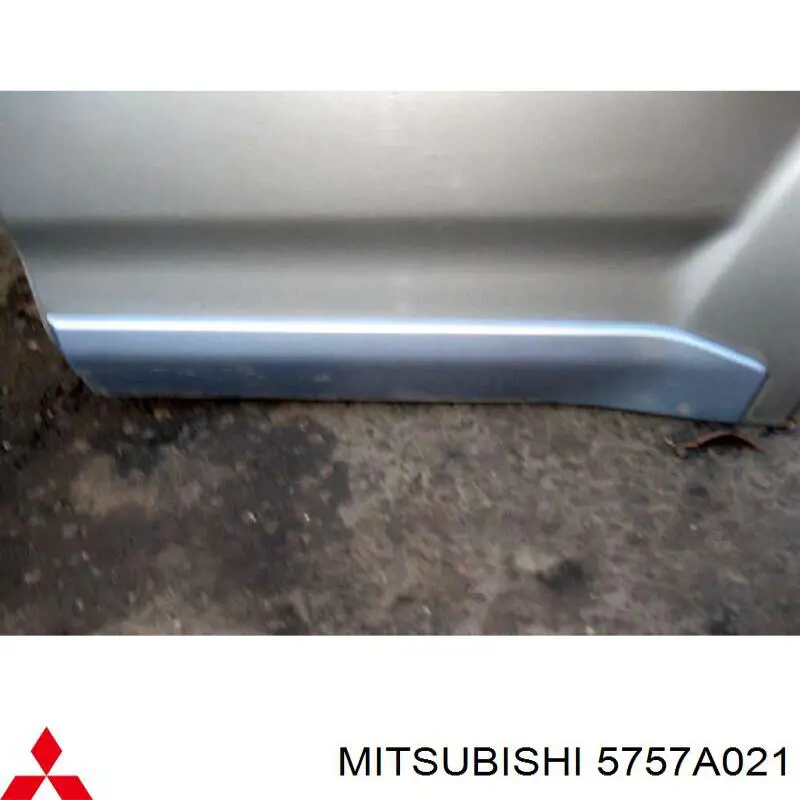 Молдинг двери задней левой Mitsubishi 5757A021 цена, от 13.94 USD