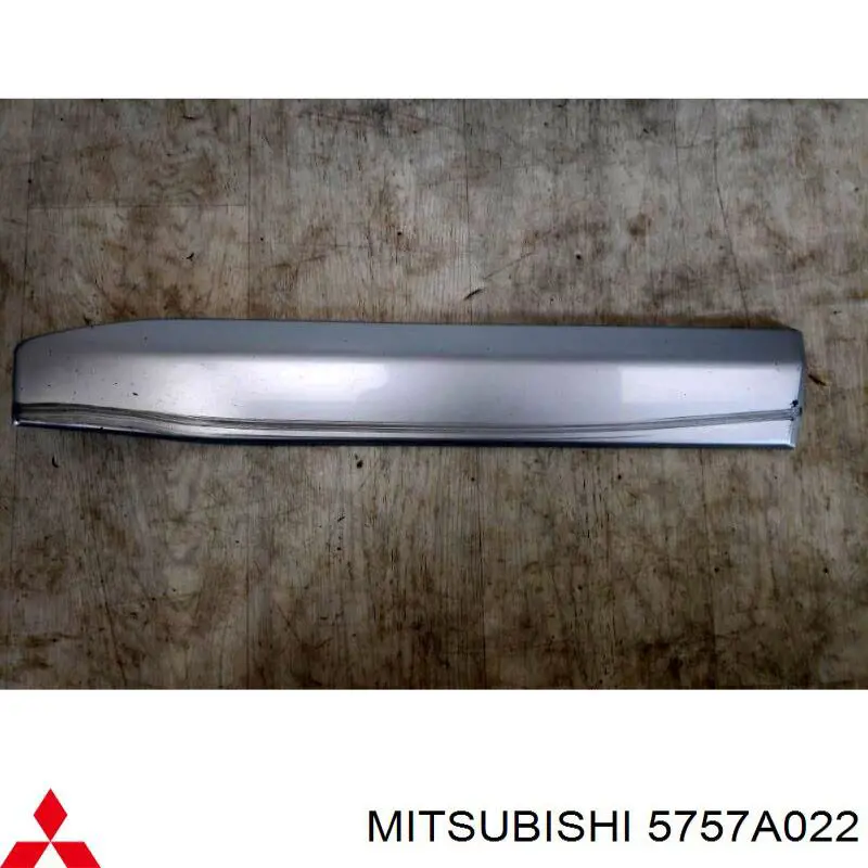 Молдинг двери задней правой Mitsubishi 5757A022 цена, от 9.86 USD