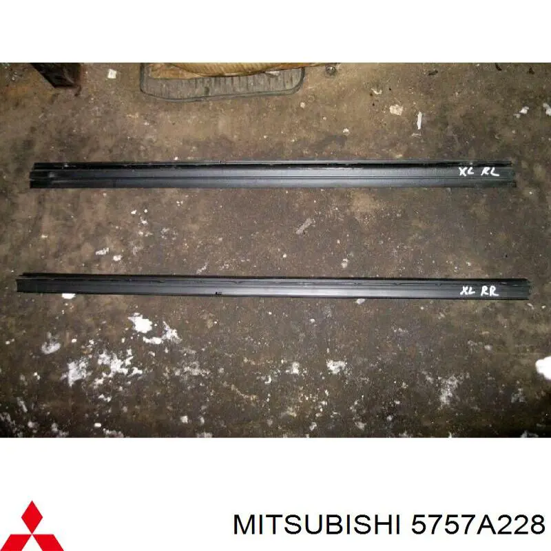  5757A228 Mitsubishi